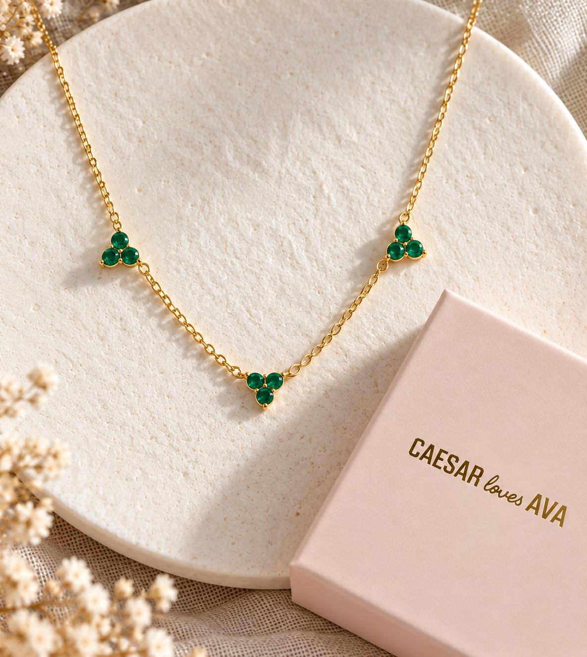 Gloria Gold Plated Silver Dazzling Green Detail Necklace
