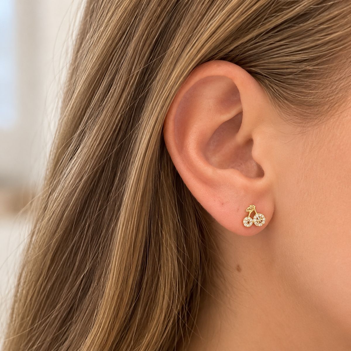 Micaela Solid Gold Dazzling Bicycle Studs