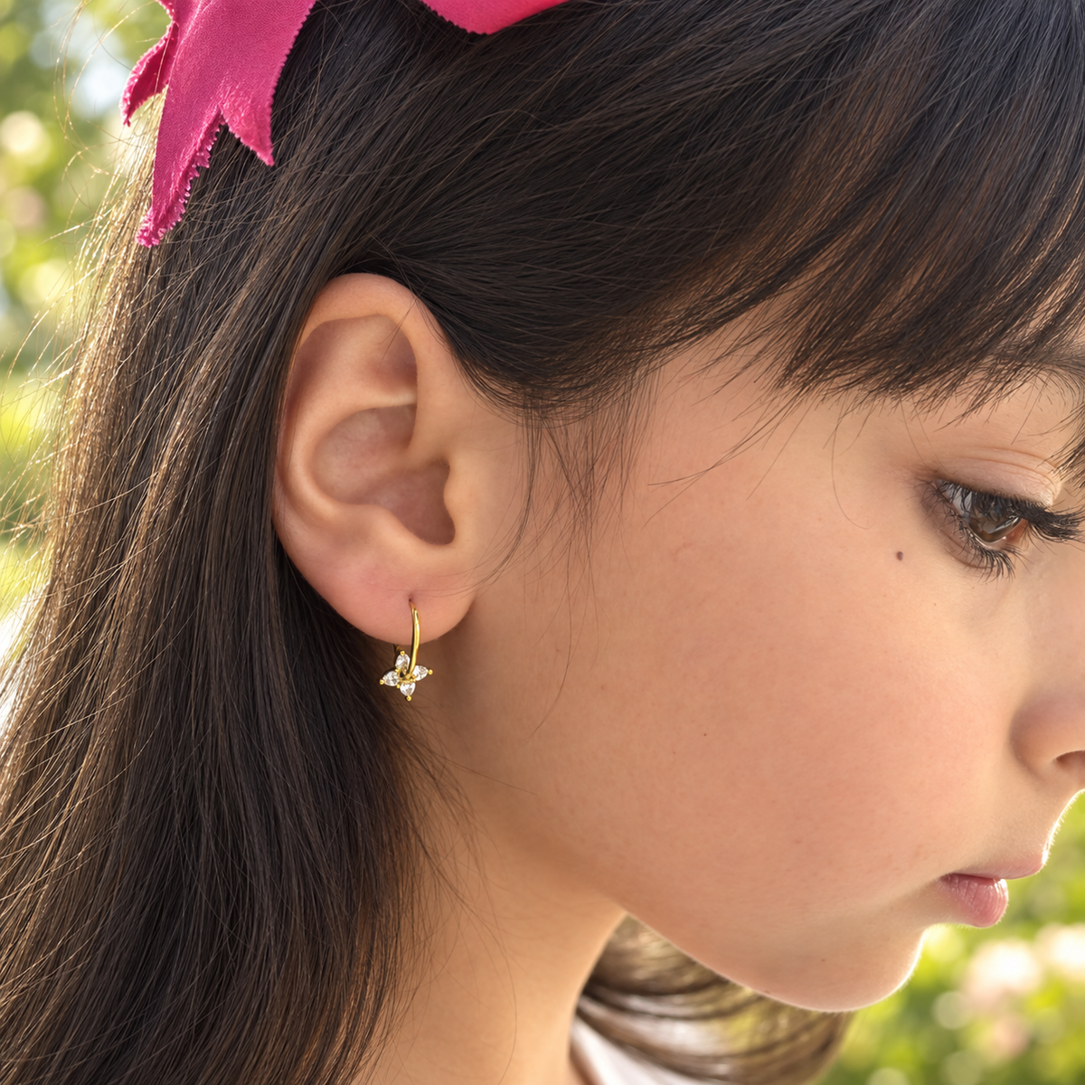 Kat Dazzling Floating Star Hoop Earrings