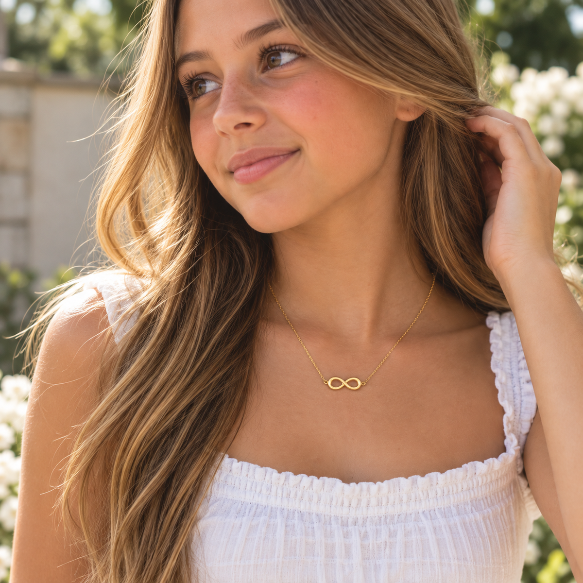 Ida Solid Gold Infinity Necklace