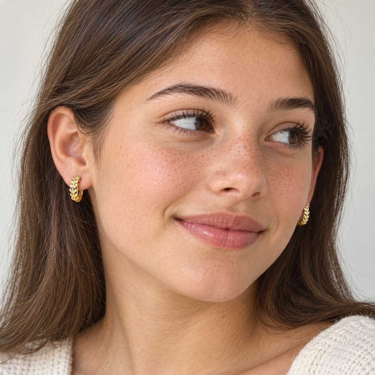 Vireya Solid Gold Leaf Hoops
