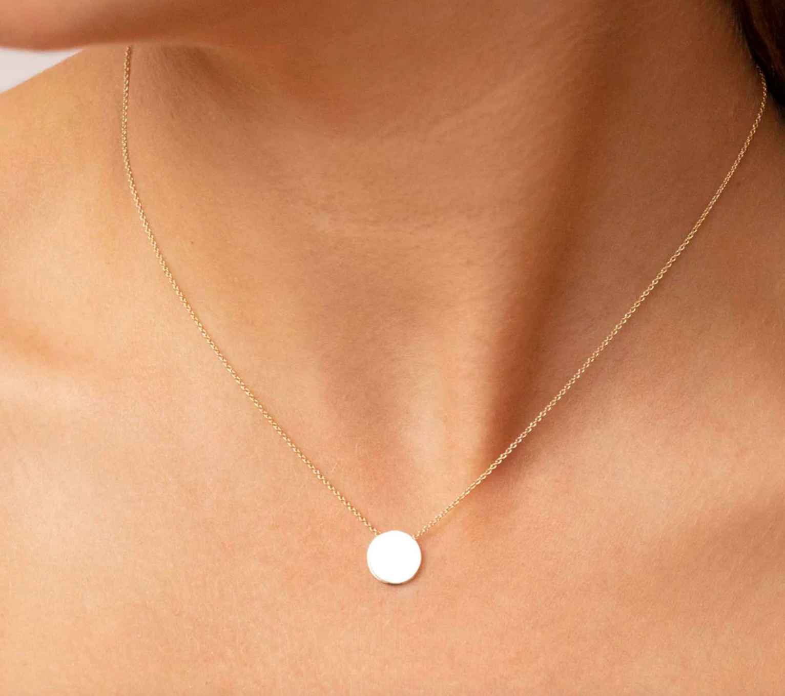 Filippa Solid Gold Engravable 10mm Circle Necklace - Caesar Loves Ava