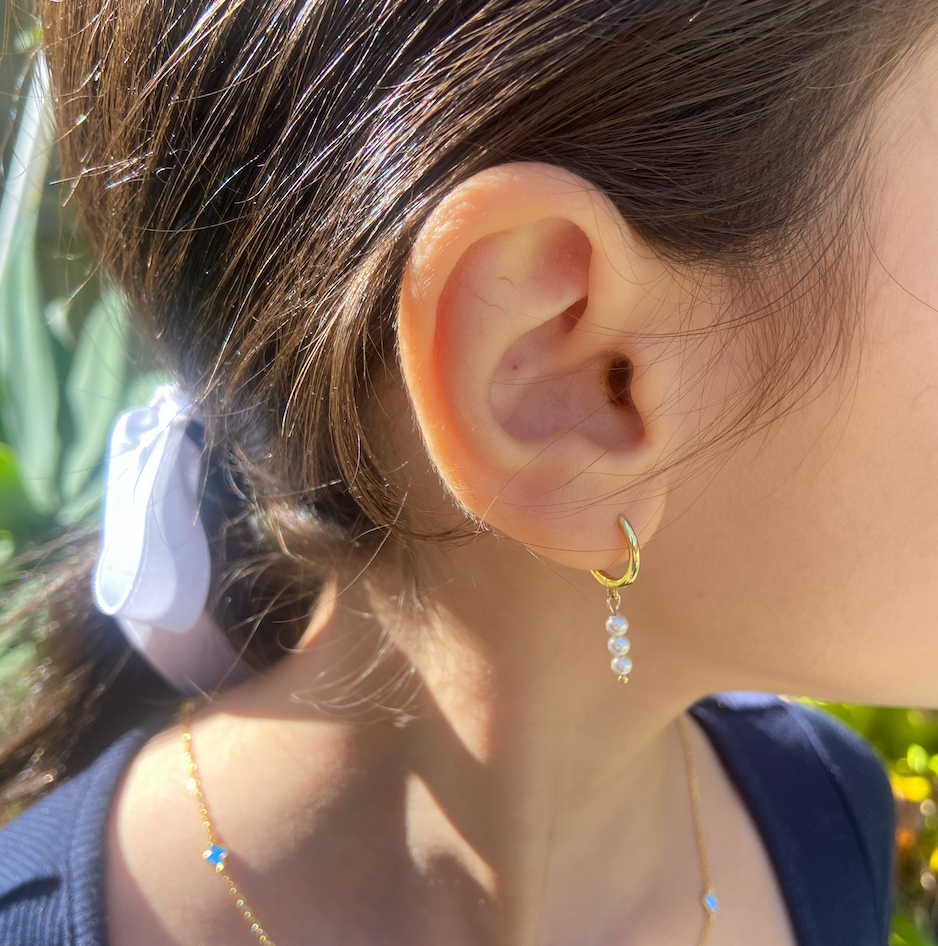 Poppy Dangling Freshwater Pearl Huggies