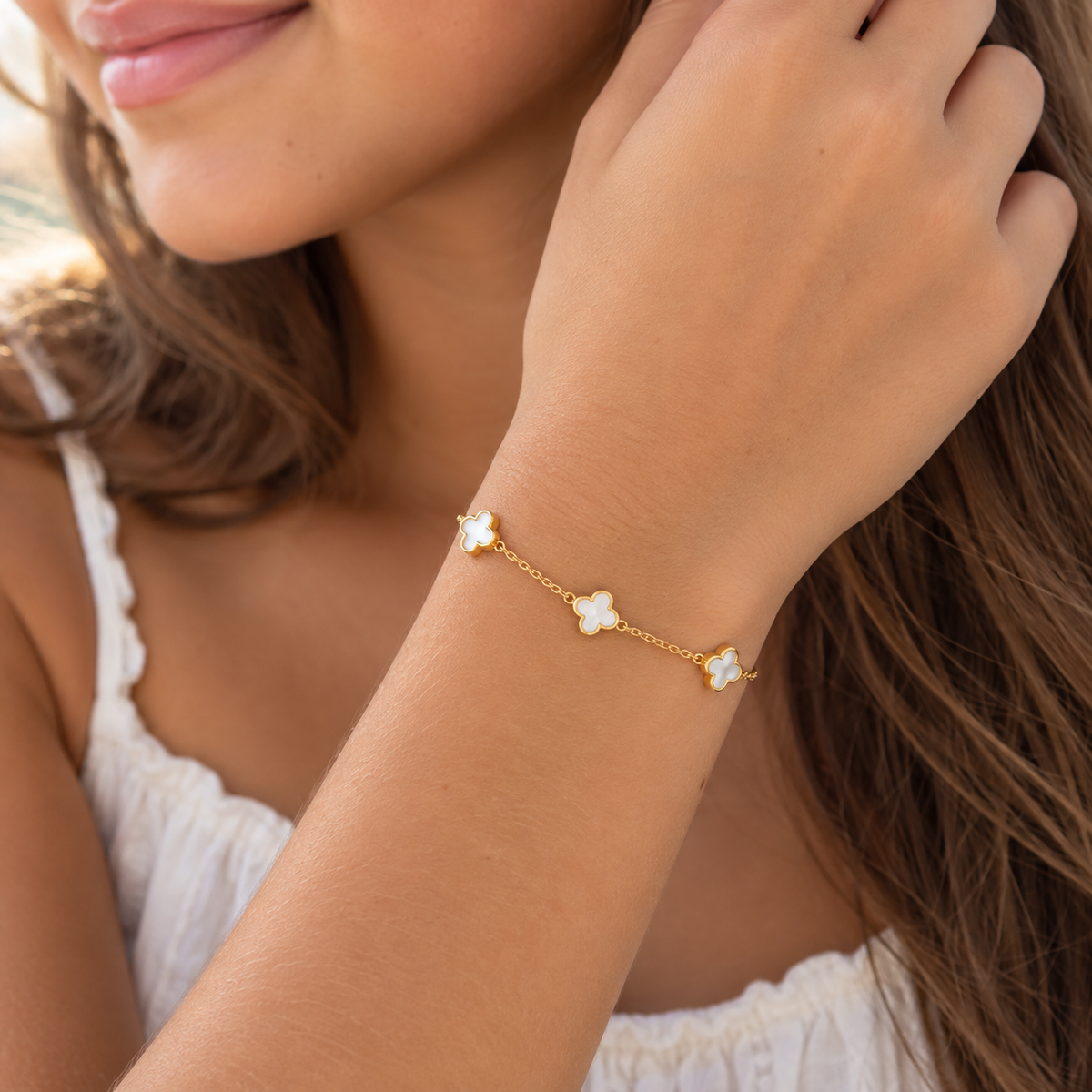 Tamia Solid Gold Clover Bracelet