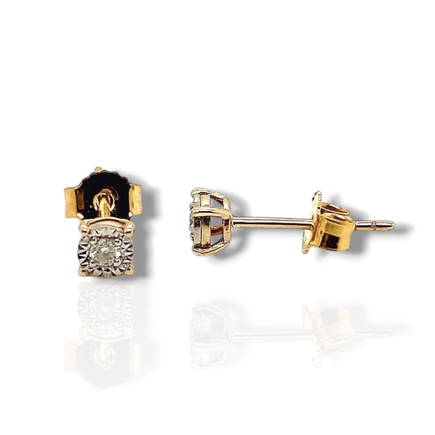 Veda Petite Solid Gold and 0.05 Carat Diamond Studs