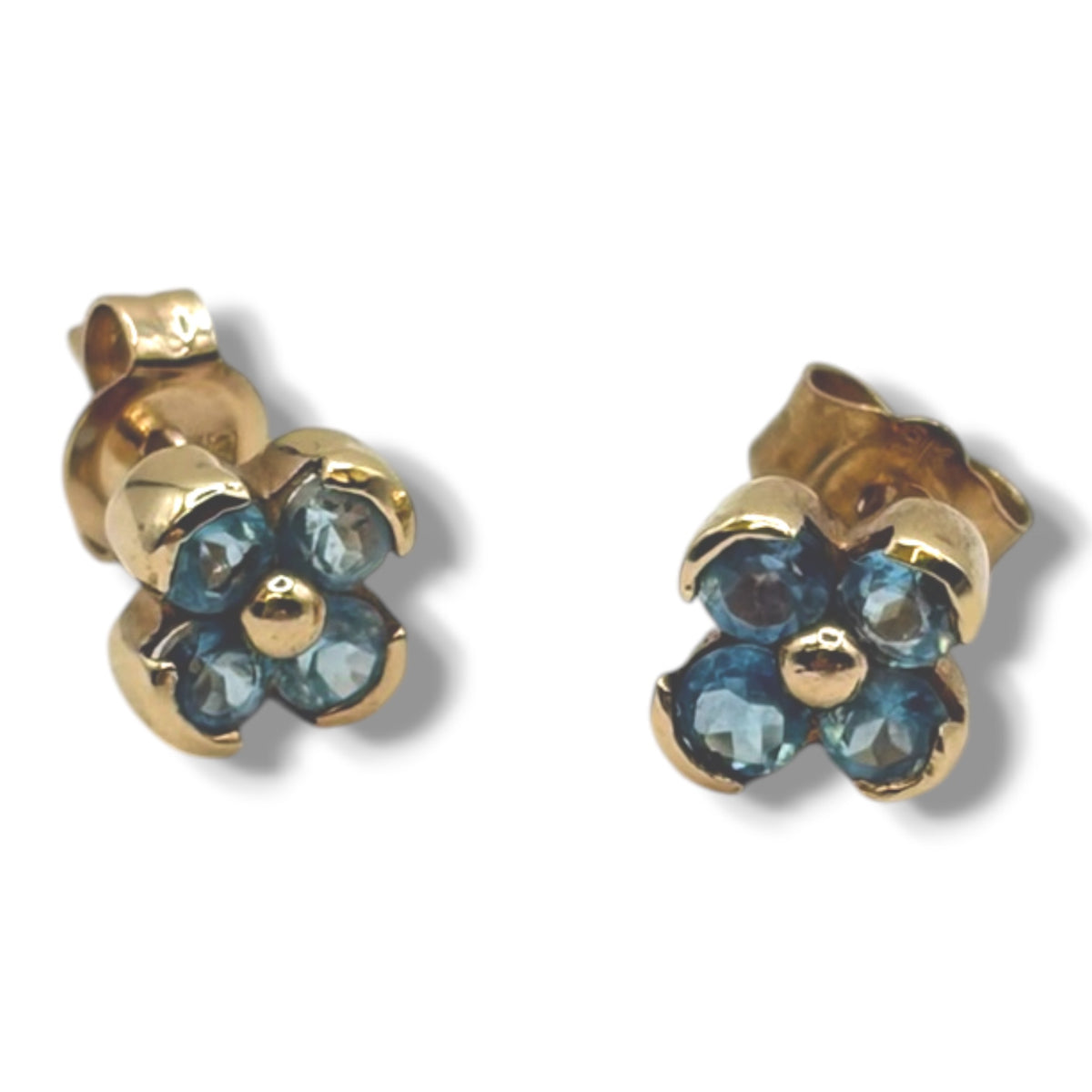 Juni Solid Gold and Blue Topaz Stud Earrings