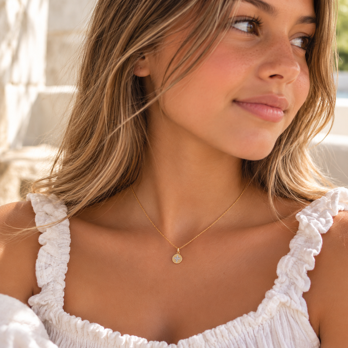 Bobbi Solid Gold Diamond Star Disc Necklace