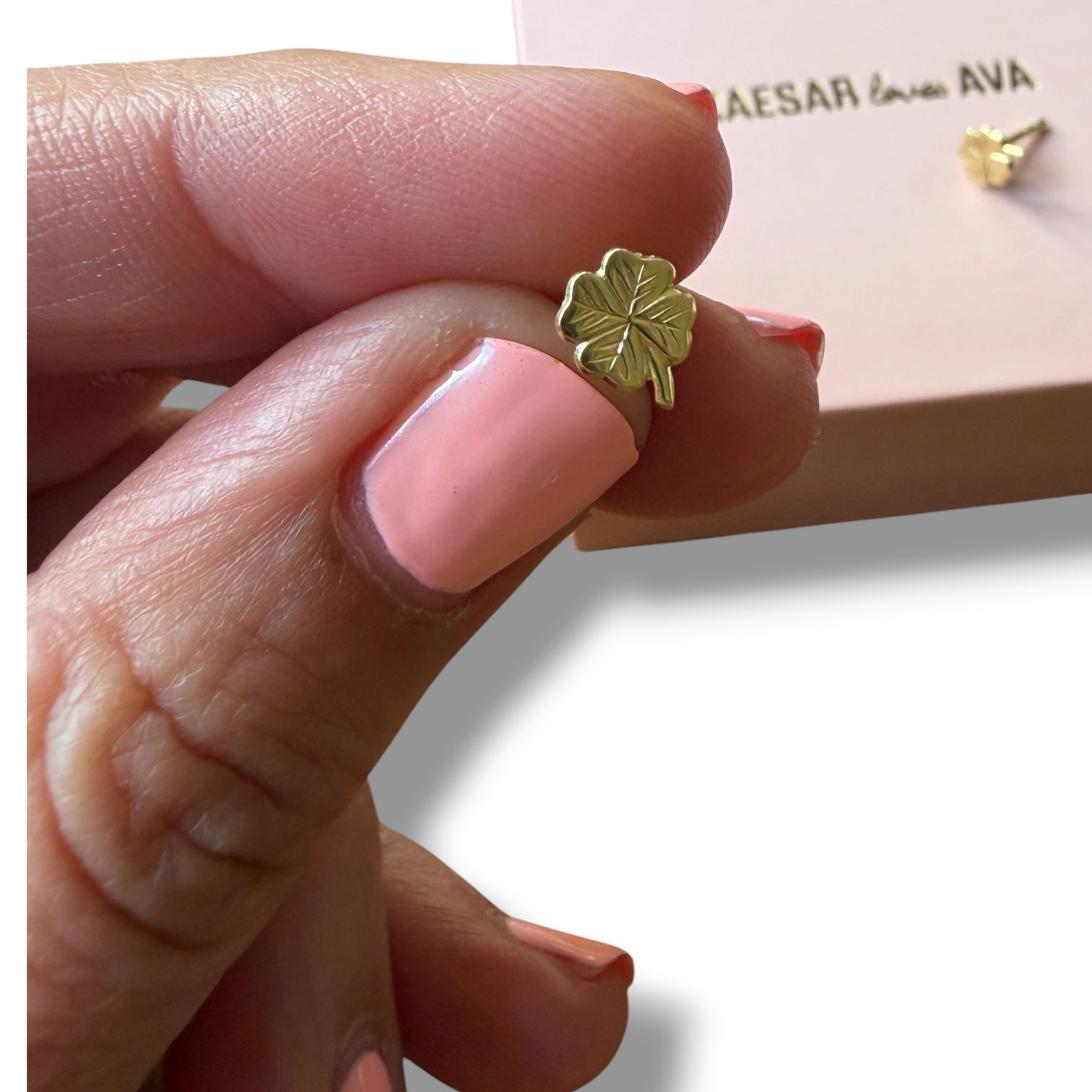 Asher Solid Gold Clover Stud Earrings - Caesar Loves Ava